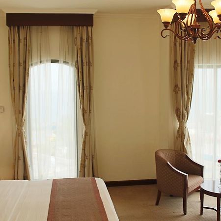 Siji Hotel Apartments Эль-Фуджайра Экстерьер фото